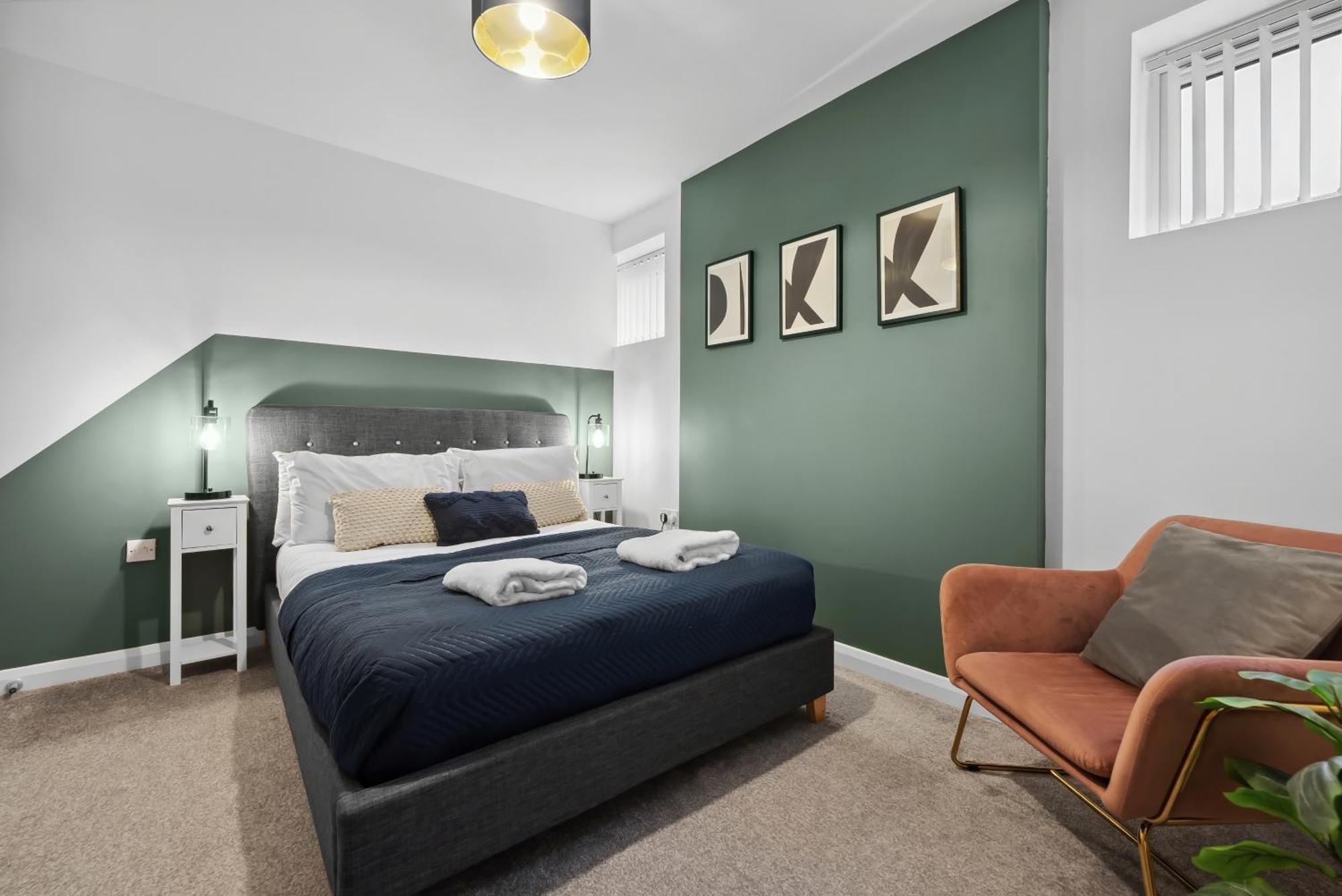 Corinium Lodge - Town Centre Apartment Cirencester Dış mekan fotoğraf